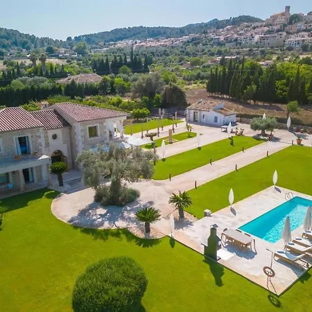 Luxurioeses Mit Whirlpool Im Freien Und Pool, Ideal Fuer Veranstaltungen
